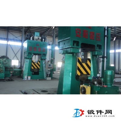數(shù)控錘打擊能量31.5KJC92K系列程控錘安陽鍛壓生產