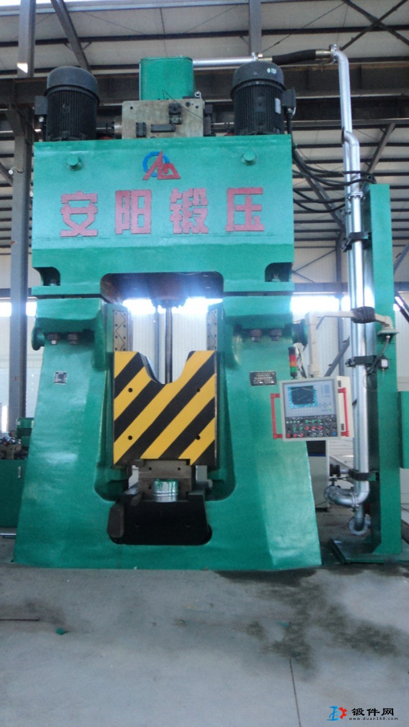 鍛造鋼球自動(dòng)化生產(chǎn)線數(shù)控錘鍛造鋼球設(shè)備