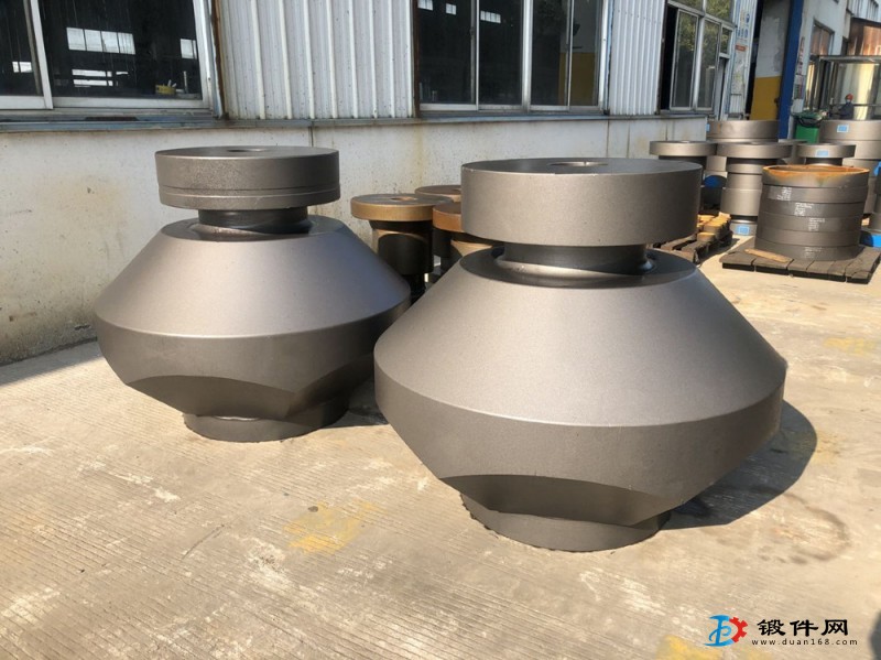廠家直銷石油機(jī)械鍛件供應(yīng)套管頭高壓接管高壓閥壓裂頭八通