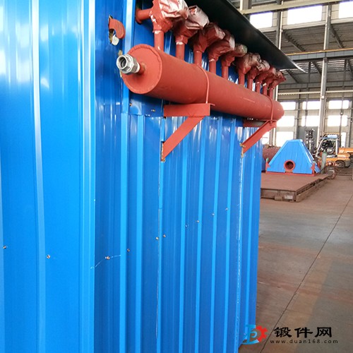 內(nèi)蒙古鄂爾多斯?jié)蓾?rùn)脈沖除塵器