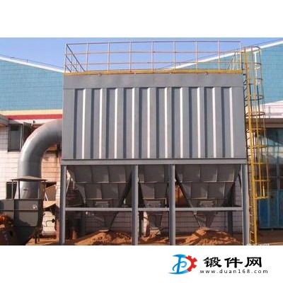 內(nèi)蒙古鄂爾多斯?jié)蓾橮PC氣箱脈沖布袋除塵器